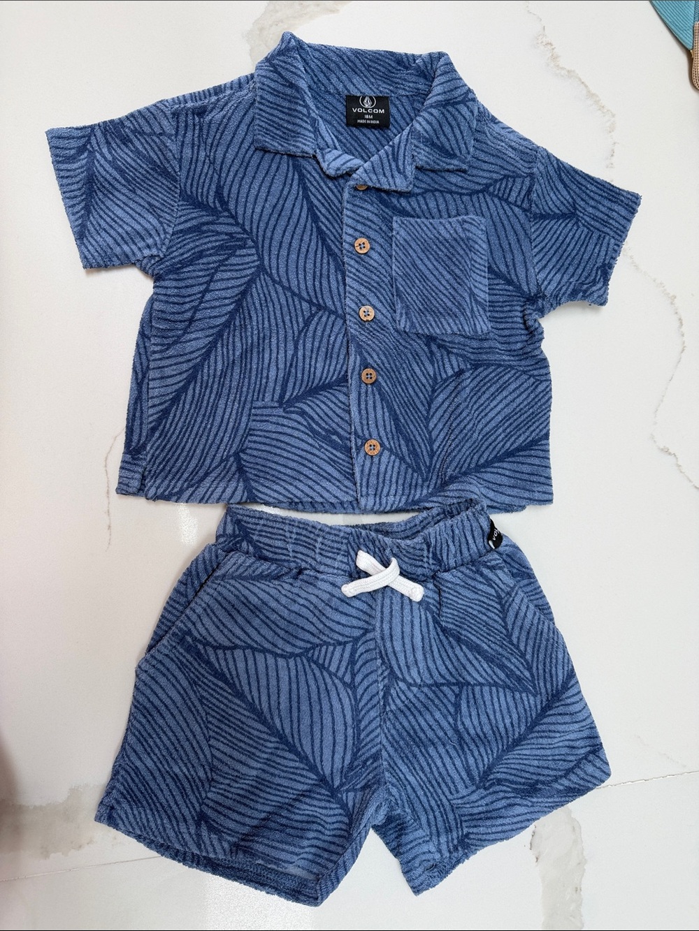 Volcom Blue Leaf-Print Kids Short Sleeve Pajama Set